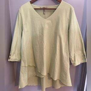 DKR Light Green V-Neck Layered Top / Tunic Linen Blend M